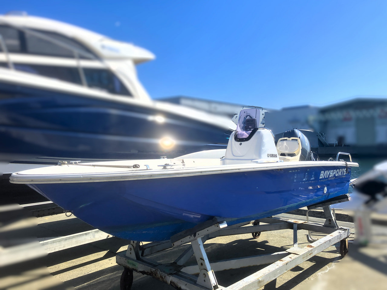 【陸上展示中！！委託販売艇】BaySports16（2014年登録）