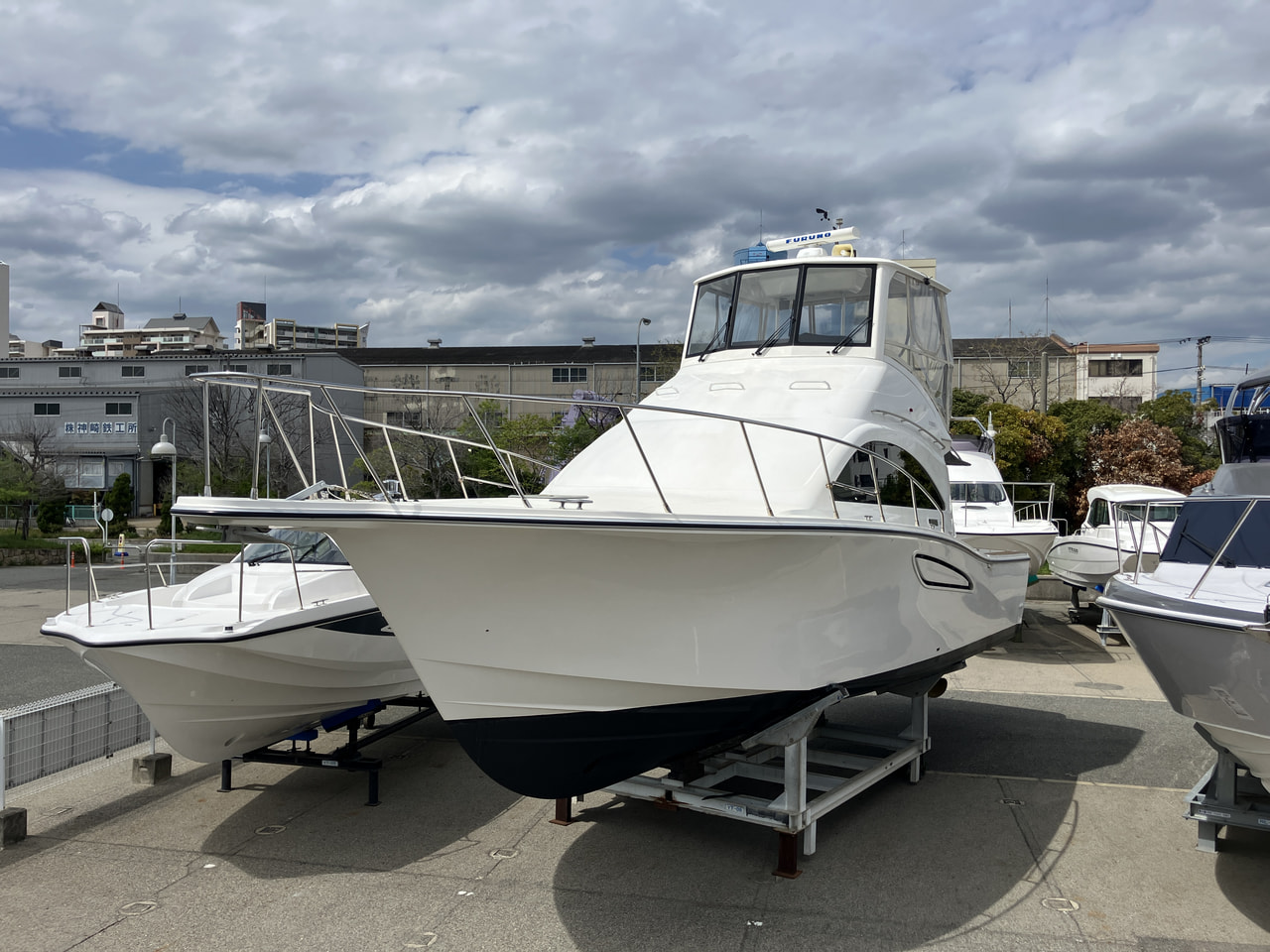 中古艇　Y-38 Convertible