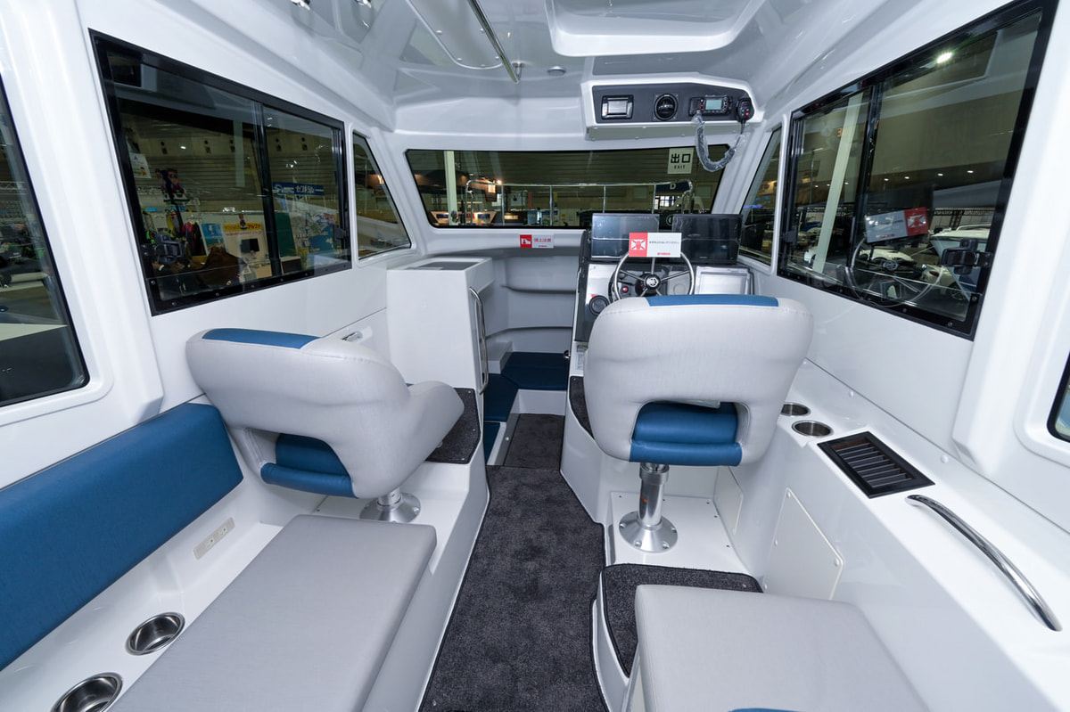 【2026年6月入荷予定】YFR330　Aパッケージ 写真