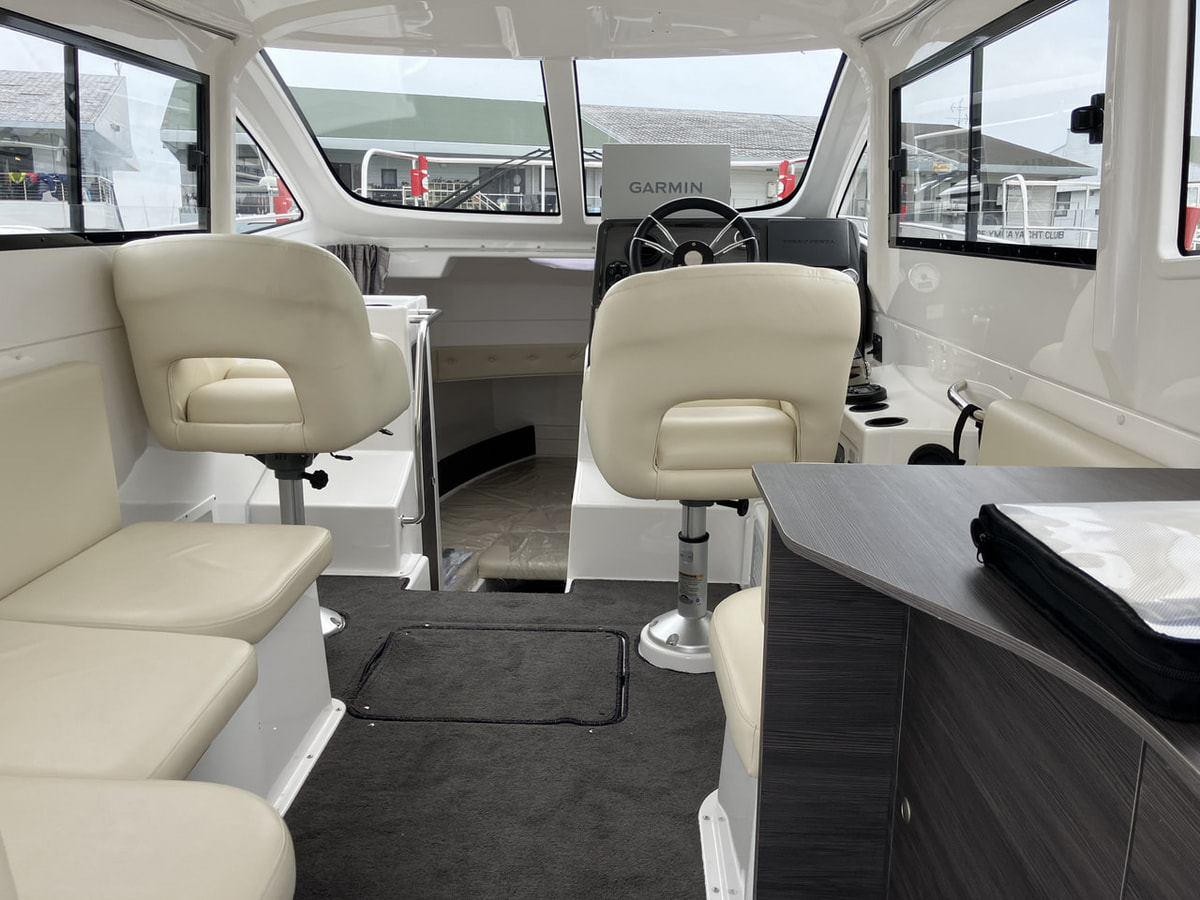 DFR36HT C-pkg中古艇情報 写真