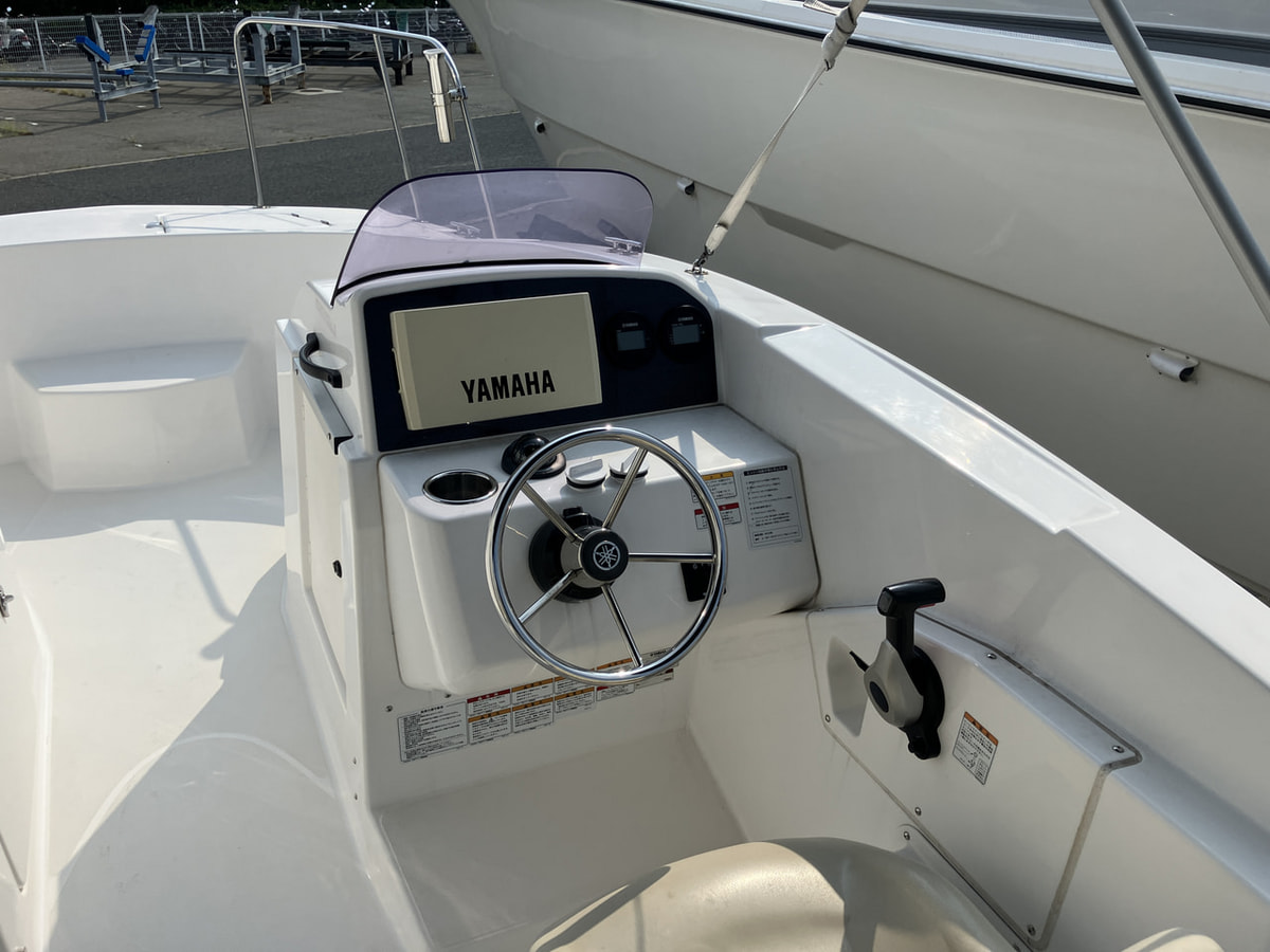 中古艇 AX220 写真