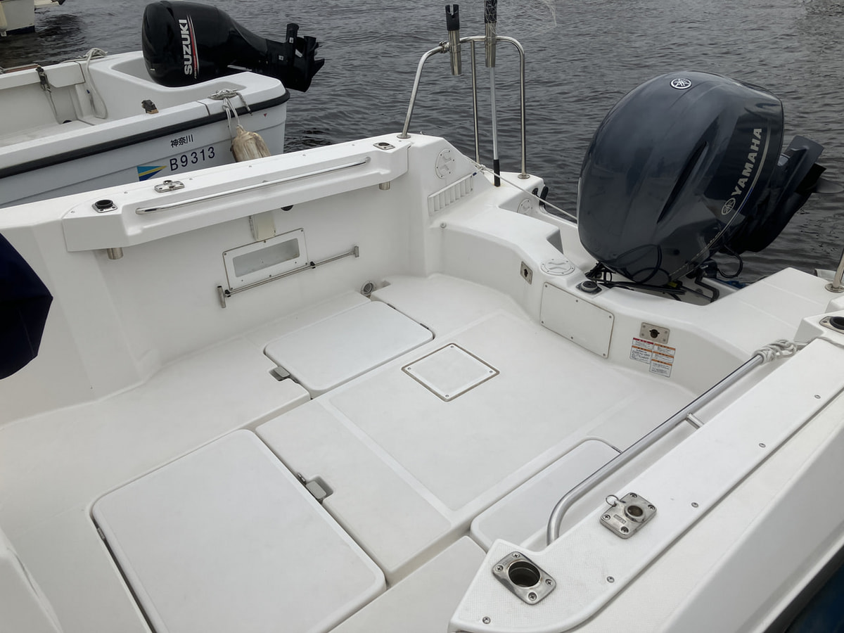 [委託販売艇]YFR-24EX FSR（2023年式美艇） 写真