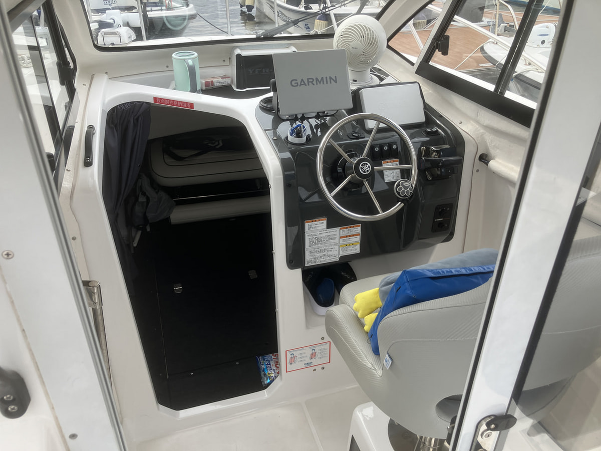 [委託販売艇]YFR-24EX FSR（2023年式美艇） 写真