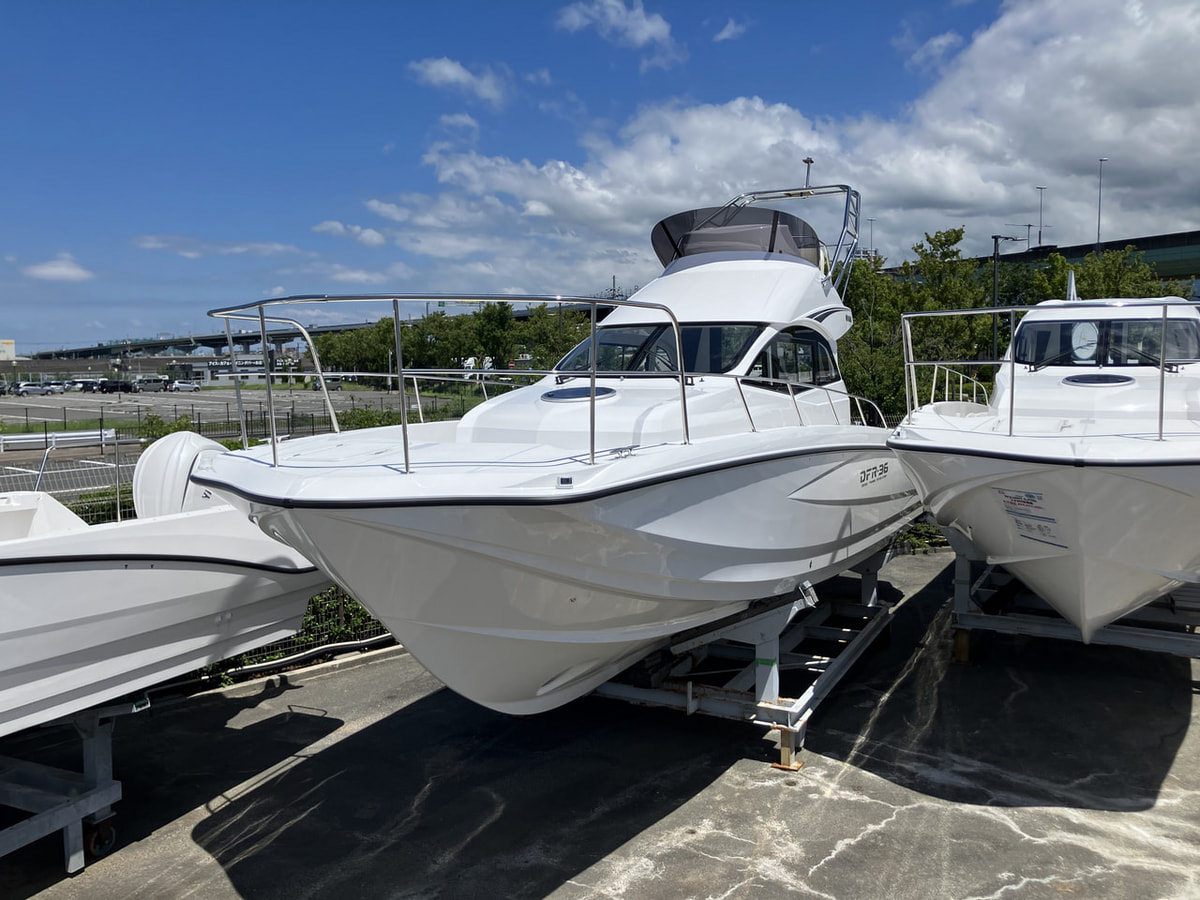 <strong>DFR36FB C-PKG Y-FSH搭載艇</strong> 写真