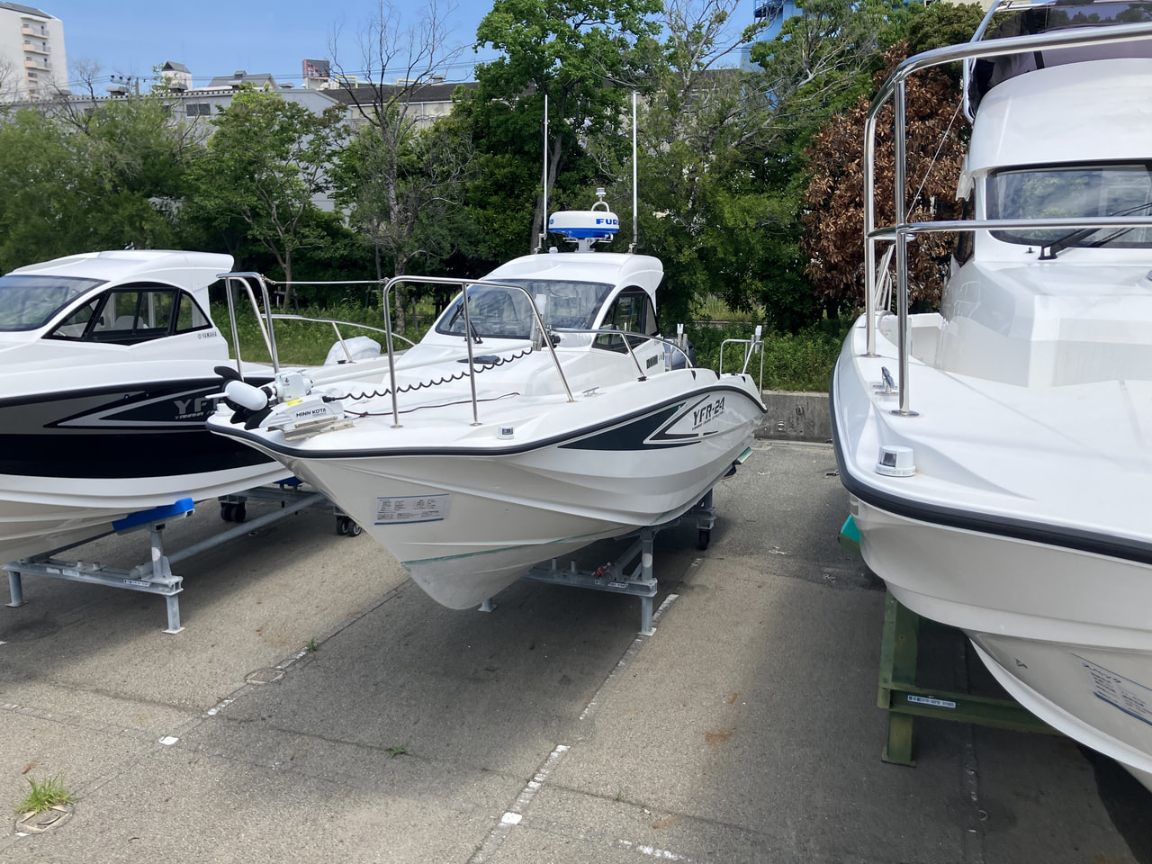 中古艇 YFR24EX FSR 売約済みのお知らせ画像